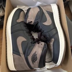 Air Jordan 1 High Og “Palomino” Sz 10M