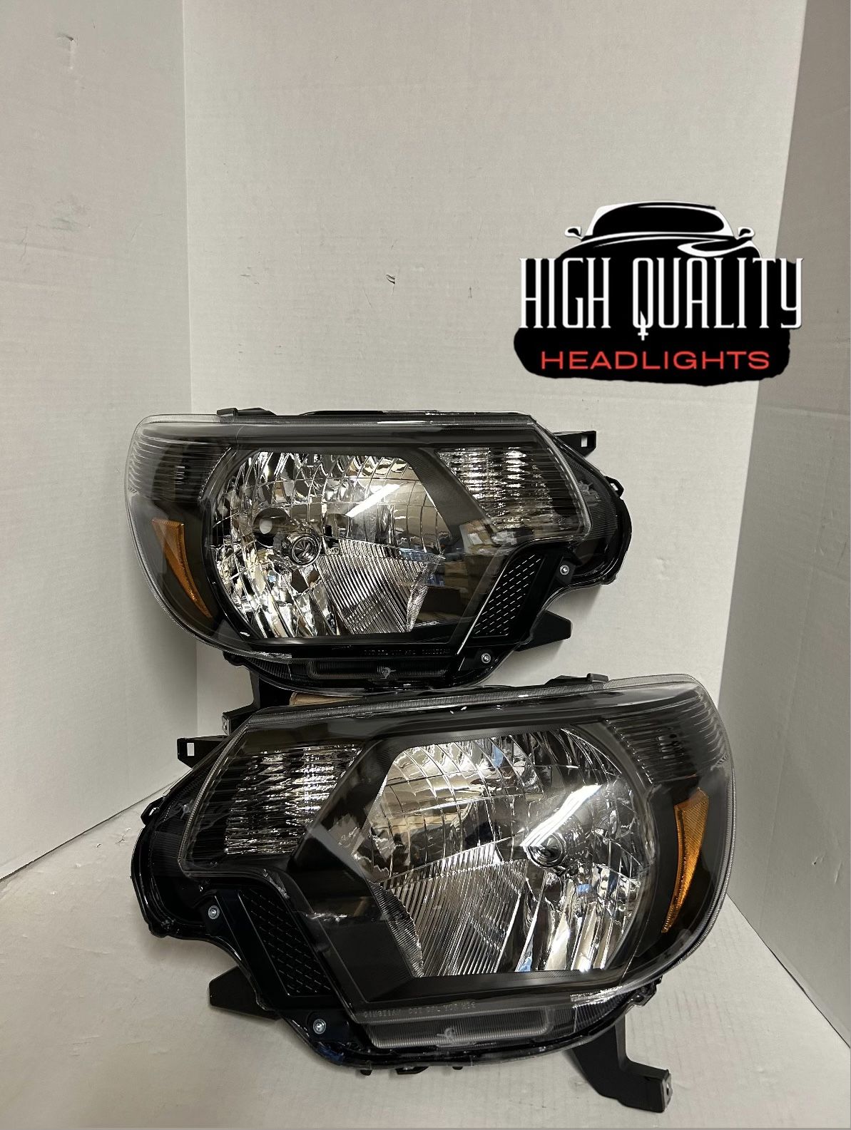 Toyota Tacoma Headlights 2012/2015
