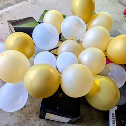 Decorative balloons already blown up