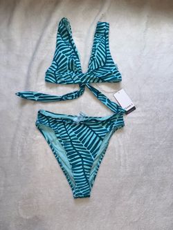 Vitamin A 2 piece bikini size Medium