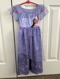 Disney Costumes $5 Each 