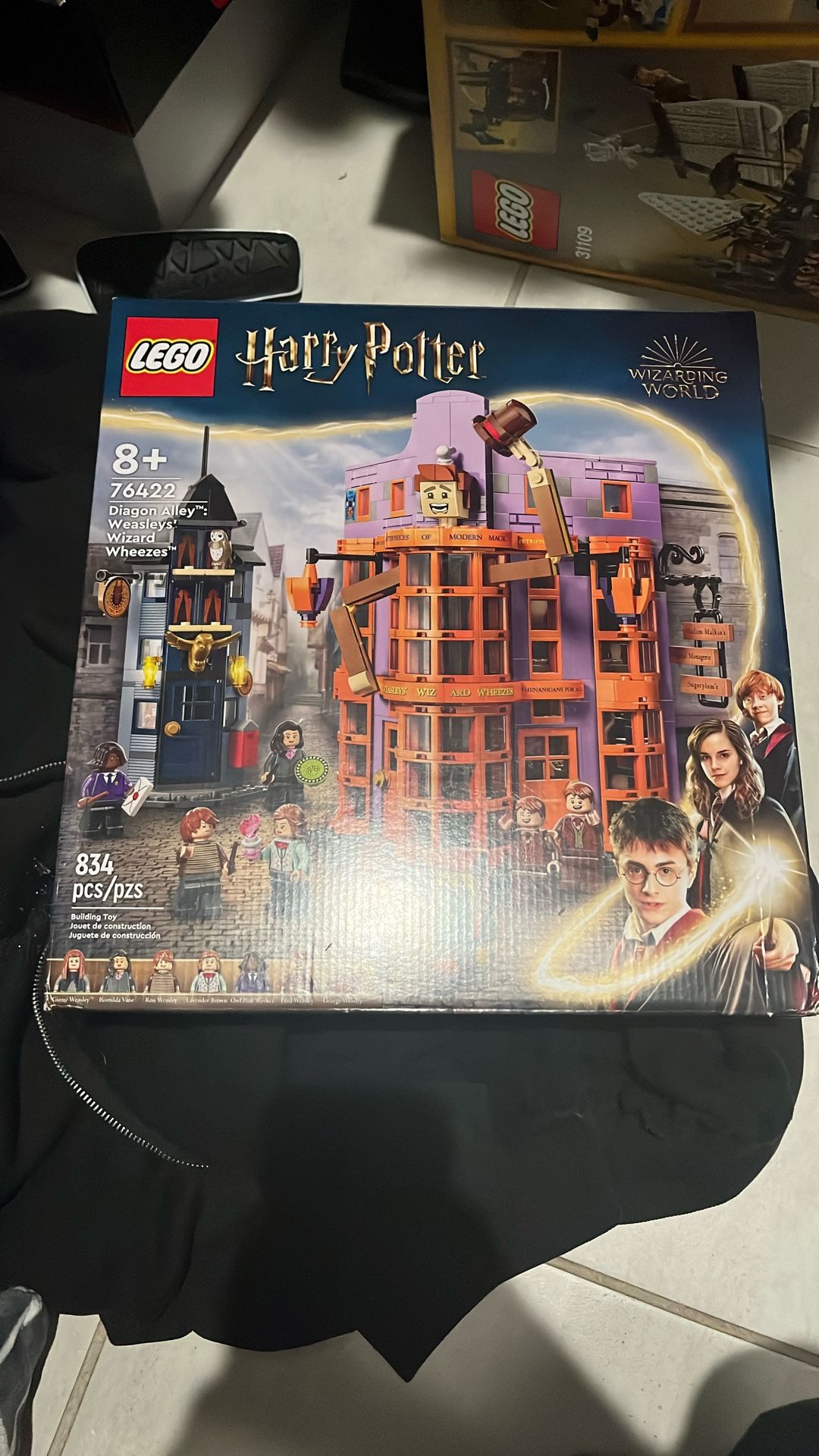 Harry Potter Lego diagonally weasley alley wizard wheezes