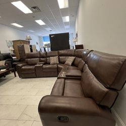 Rylan Couch 