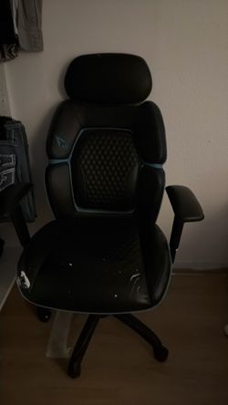 Gaming chair