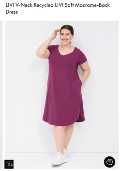 LIVI V-Neck Recycled LIVI Soft Macrame-Back Dress