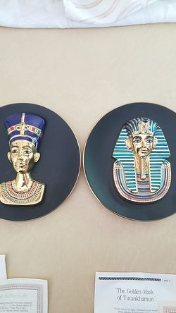 Tutankhamun and Nefertiti 22k gold plated plates