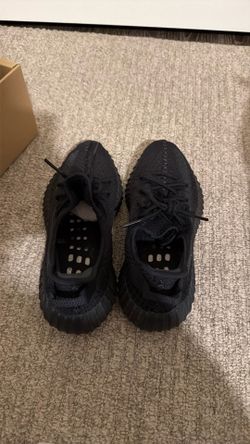 Yeezy 350 Men Size 9