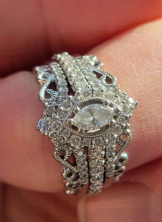 2/3 ct Diamond Wedding ring set, white gold