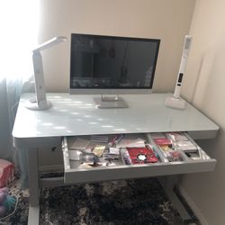 Adjustable Table White 