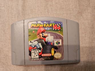Nintendon 64 Mario Kart 64 game cartridge