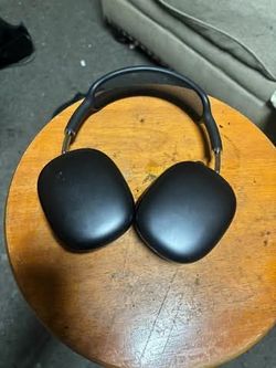 AirPod Pro Max
