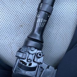 Wiper Control Arm | Lexus OEM