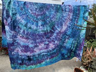 Tie Dye Beach Blankets / Tapestries