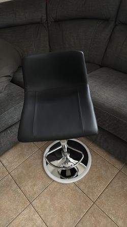 Vanity chair