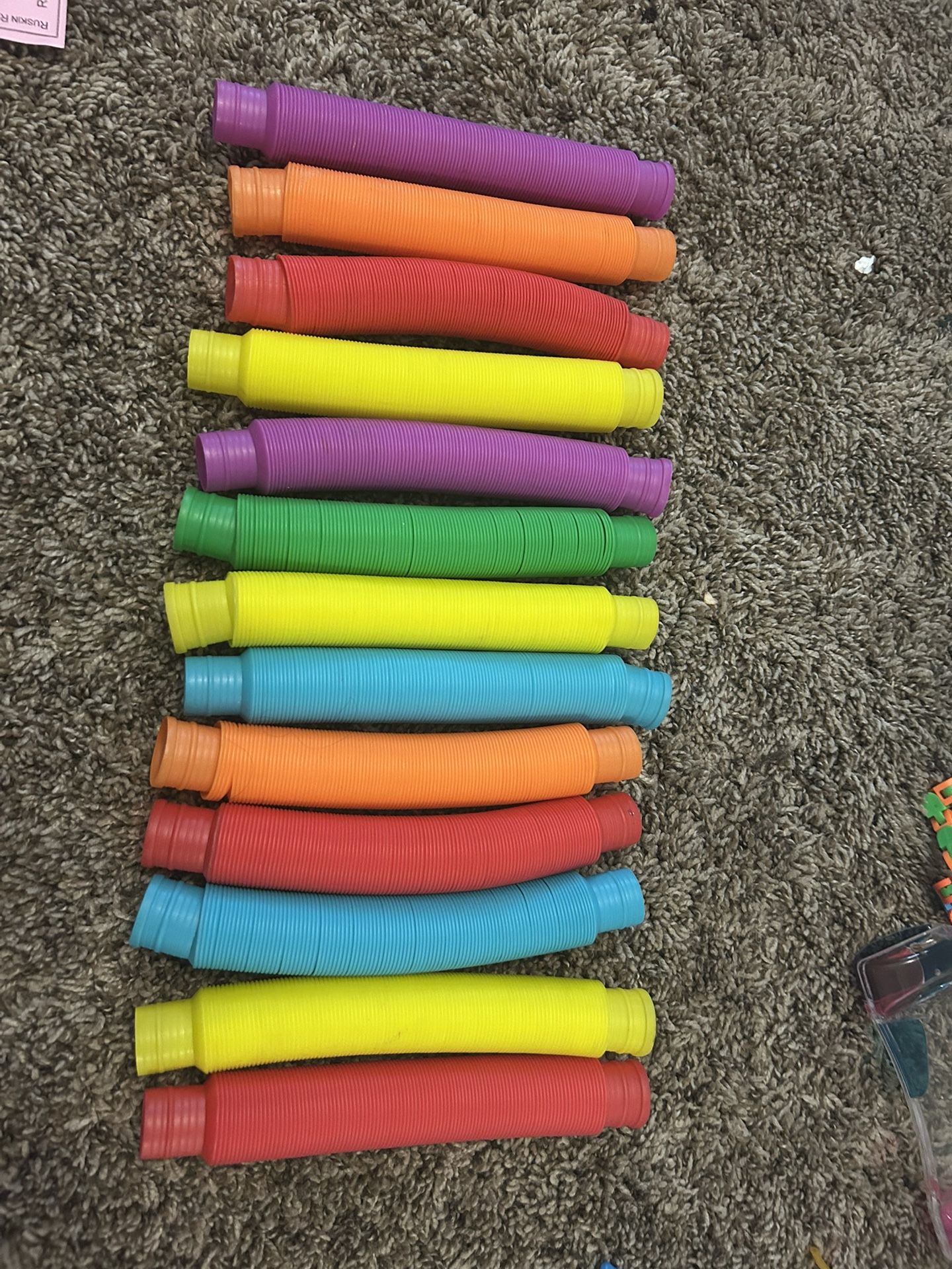 13 Pop Tubes Fidget Toys