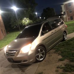 2005 Honda Odyssey
