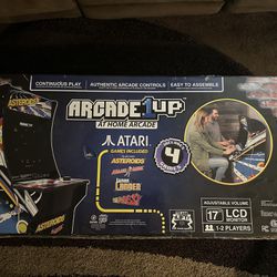 Arcade Game 1Up Asteroids