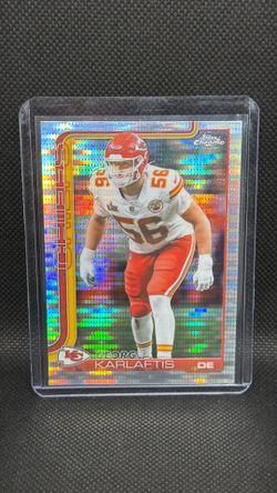 2025 Topps Chrome Football - George Karlaftis #152 Pulsar Refractor KC Chiefs