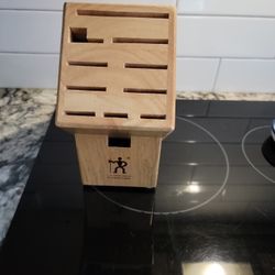  Henckels International Knife Block