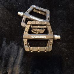 RickBros Specialized Bike Pedals With Metal Spike Grips