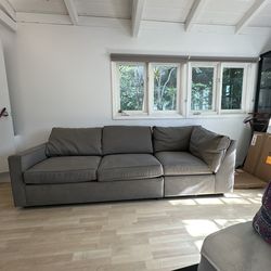 Room & Board Modular Sleeper Sofa / Pull-Out Bed – Solid & Comfortable