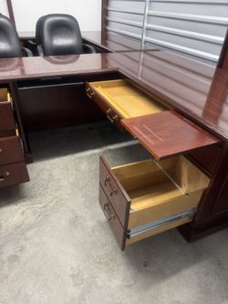 A Beautiful Set Of Executive Boards L Shaped Desk And A Filing Cabinet 