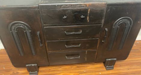 Vintage 1930s Art Deco sideboard