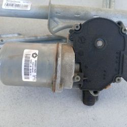Windshield wiper motor