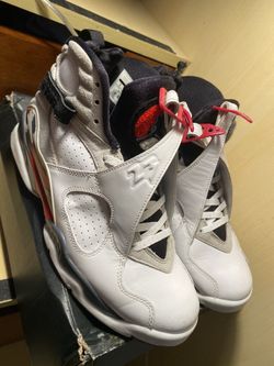 Jordan Retro 8 BUGS BUNNY size 9