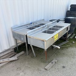 Stainless steel sinks