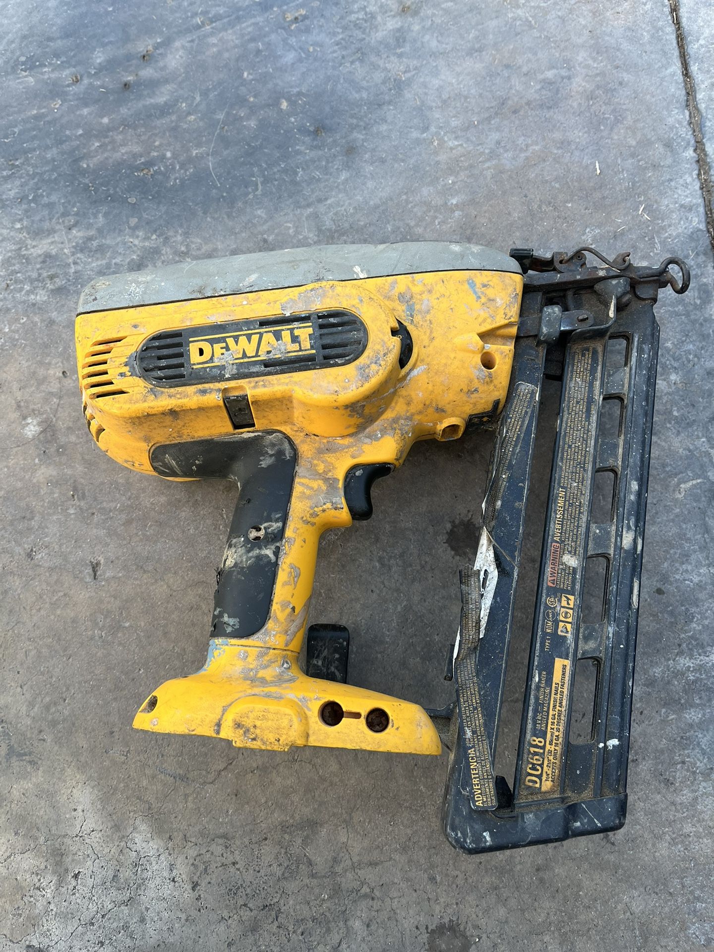 Dewalt Finish Nailer 