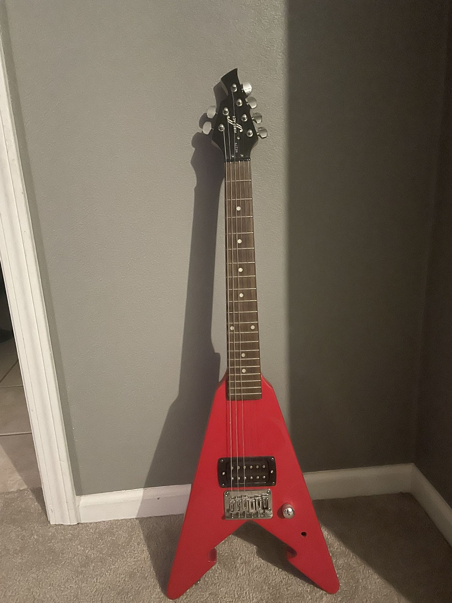 Electric Guitar First Act 