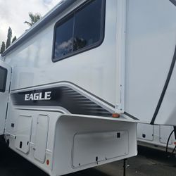 2025 Jayco Eagle 30CRT