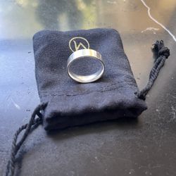 Mejuri 6mm 925 Sterling Silver Ring - Size 9