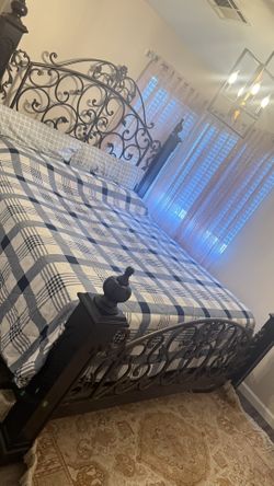 Bed Room Set 