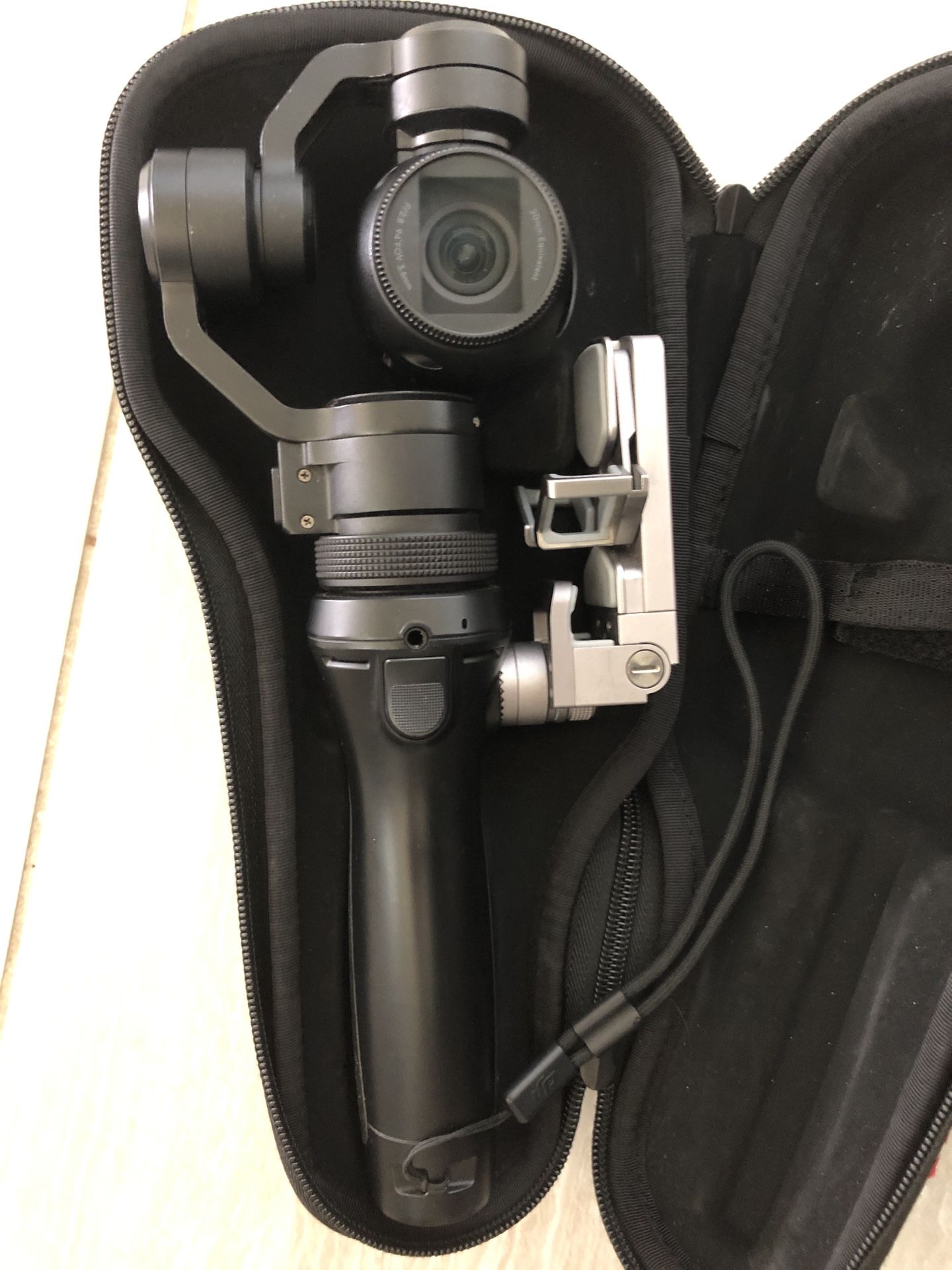 Dji Osmo 4K gimbal/camera