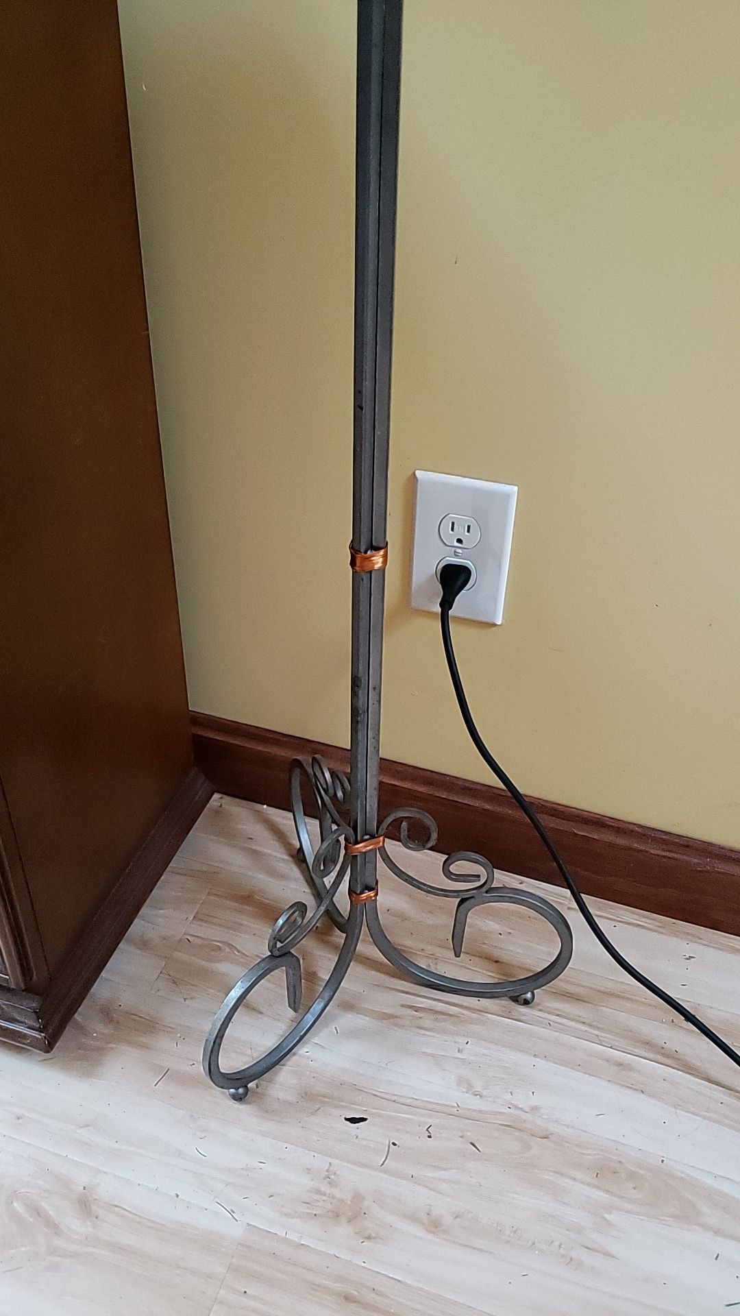 3 candle holder stands