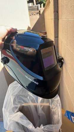 YESWELDER Auto darkening welding helmet