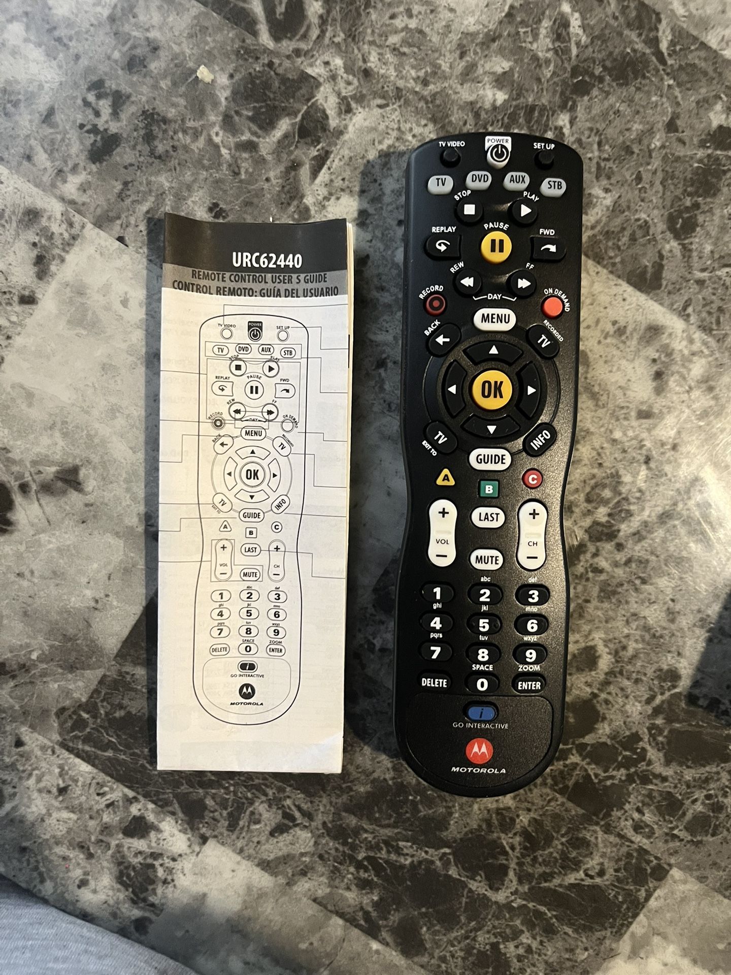 Motorola URC62440 universal remote control