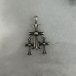 Chrome Hearts Triple Cross Pendant 