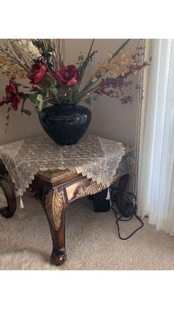 Corner Table