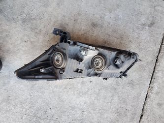 Headlight passenger side for honda accord sedan 2008