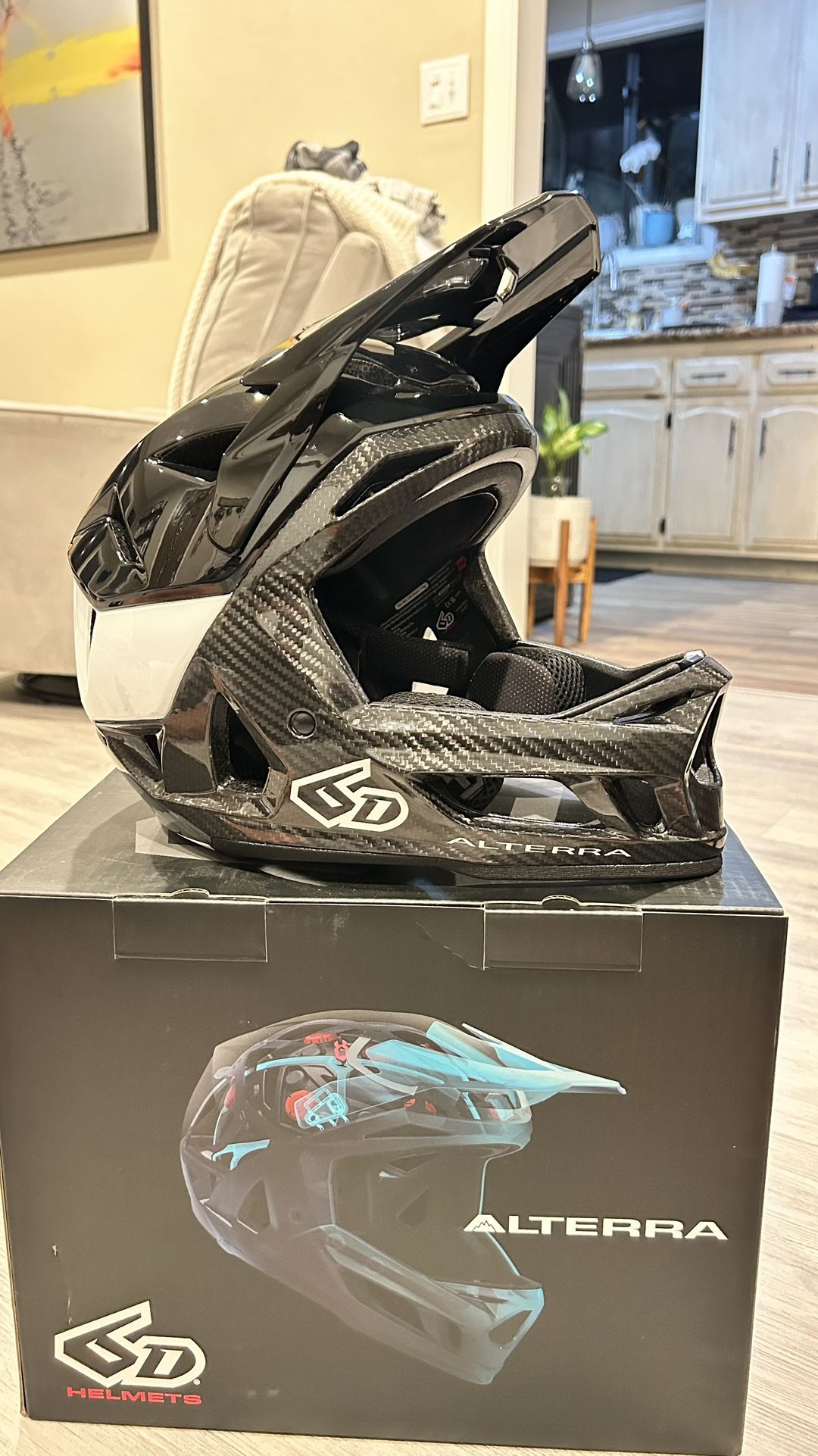 6d ALTERRA Mtb Helmet