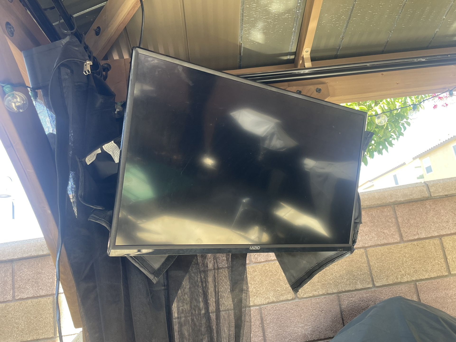32inch Vizio Smart Tv