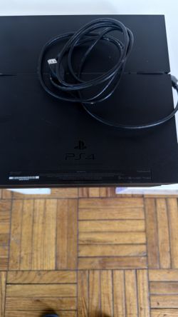 Play Station 4