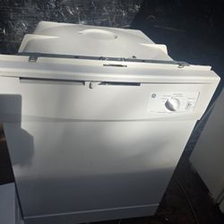 DISHWASHER