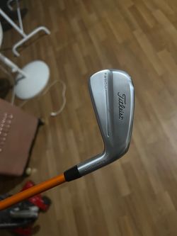 Titleist T250U 3 driving iron
