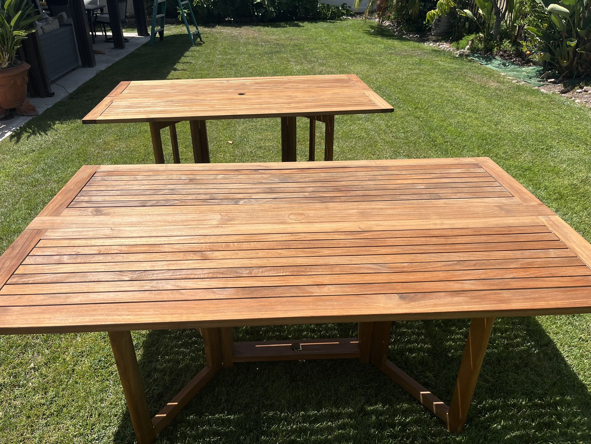 High End Teak Wood Tables