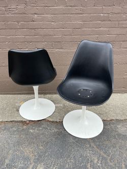 Tulip Style Swivel Chairs – Set of 2