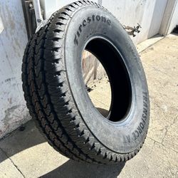 1 ONLY ONE NEW TIRE FIRESTONE AT LT265/70R17 100%